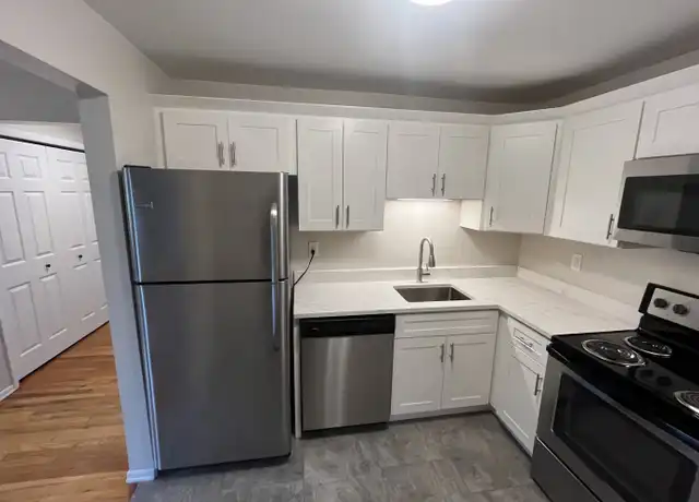 Property at 100 Orchard St, Rensselaer, NY, 12144, 2 beds, 1 bath, [object Object]