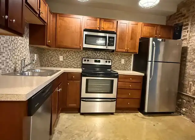 Property at 533 Main St Unit B1, Danville, VA, 24541, 1 bed, 1 bath, [object Object]