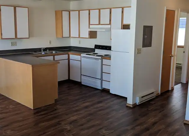 Property at Fairwood Court Apartments - 3438 Northwest Ave, Bellingham, WA, 98225, 1 bed, 1 bath, [object Object]