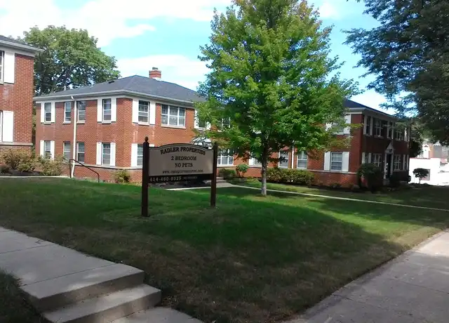 Property at 2430 E Oklahoma Ave Unit 2, Milwaukee, WI, 53207, 2 beds, 1 bath, [object Object]