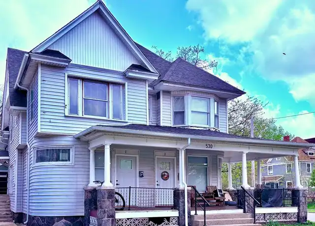 Property at 530 S Saint Joseph St Unit 3, South Bend, IN, 46601, 1 bed, 1 bath, [object Object]