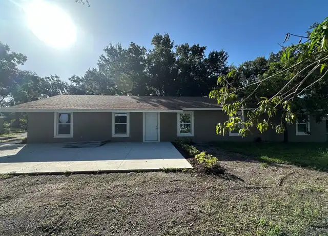 Property at 118 Fish Branch Rd, Zolfo Springs, FL, 33890, 5 beds, 2 baths, [object Object]