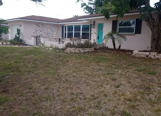 Property at 260 Hammock Ter, Venice, FL, 34293, 3 beds, 2 baths, [object Object]