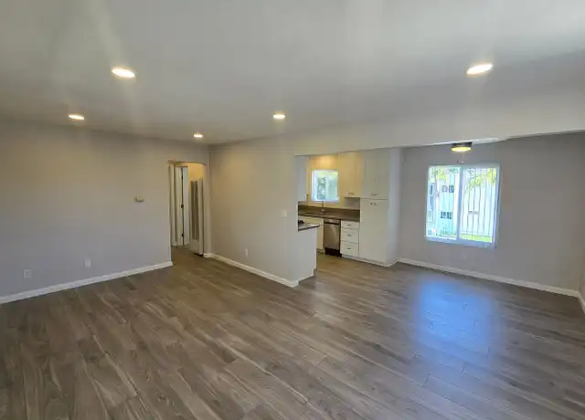 Property at 1318 Alabama St Unit C, Huntington Beach, CA, 92648, 2 beds, 1 bath, [object Object]