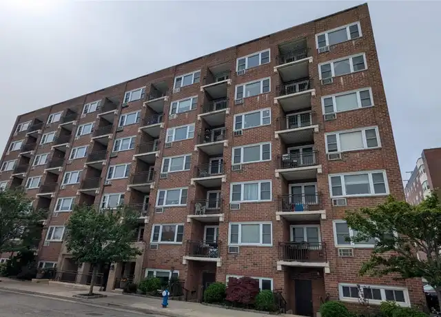 Property at 740 E Broadway Unit 2L, Long Beach, NY, 11561, 1 bed, 1 bath, [object Object]