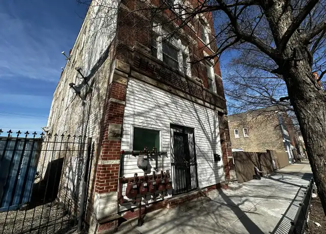 Property at 2286 S Blue Island Ave Unit 3F, Chicago, IL, 60608, 2 beds, 1 bath, [object Object]