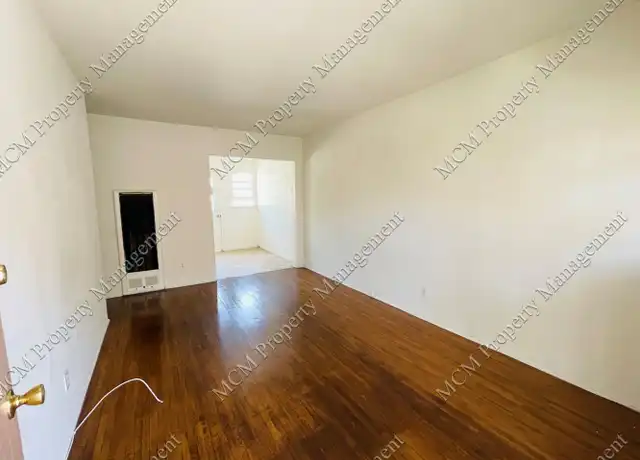 Property at 11682 Darlington Ave Unit 05, Los Angeles, CA, 90049, 1 bed, 1 bath, [object Object]
