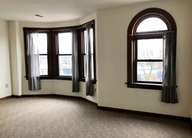Property at 483 Main St Unit 3, Middletown, CT, 06457, 1 bed, 1 bath, [object Object]