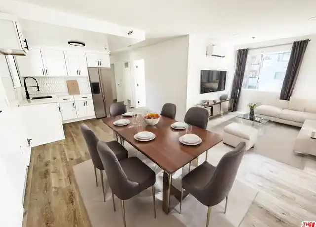 Property at 11430 Cedar Ave Unit 1, Hawthorne, CA, 90250, 2 beds, 1 bath, [object Object]