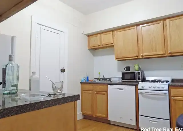 Property at 127 Sutherland Rd Unit A, Brighton, MA, 02135, 2 beds, 1 bath, [object Object]