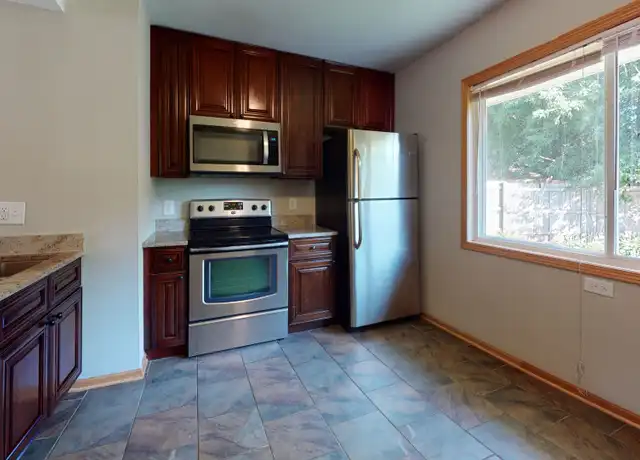 Property at 2312 Como Ave SE Unit 1, Minneapolis, MN, 55414, 4 beds, 2 baths, [object Object]