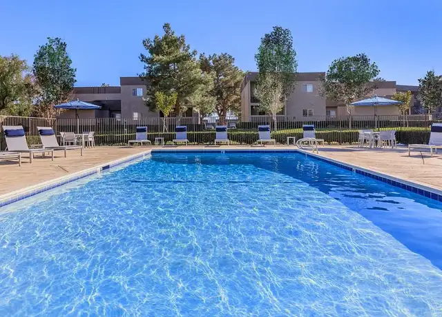Photo of 9919 Topaz Ave, Hesperia, CA 92345