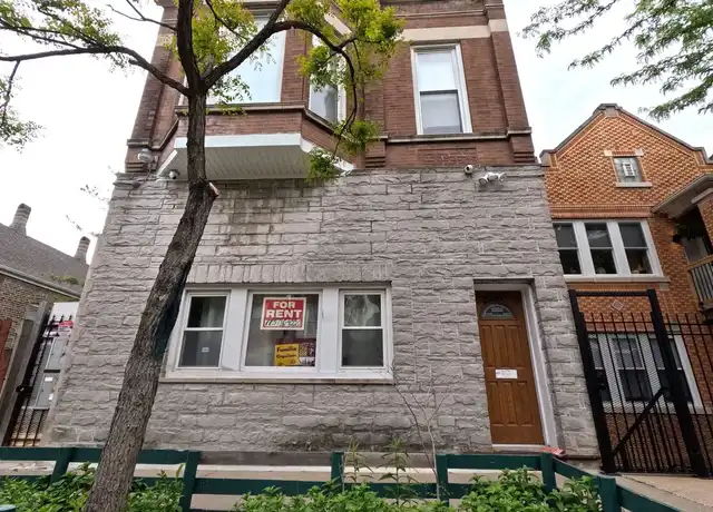Property at 2227 W 19th St Unit 2227-1R, Chicago, IL, 60608, 1 bed, 1 bath, [object Object]
