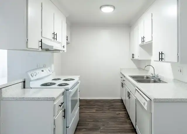 Property at Stone Creek Apartments - 1750 W Romneya Dr, Anaheim, CA, 92801, 0 beds, 1 bath, [object Object]