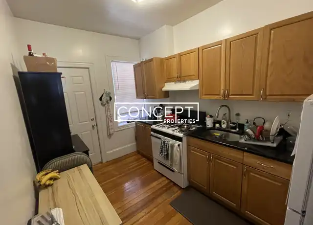 Property at 53 Joy St Unit 4, Boston, MA, 02114, 3 beds, 1 bath, [object Object]