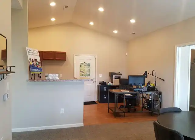 Property at Village at Gantz Meadows 7131 - 3161 Foxbridge Dr, Grove City, OH, 43123, 1 bed, 1 bath, [object Object]