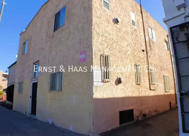 Property at 9518 California Ave Unit 07, South Gate, CA, 90280, 0 beds, 1 bath, [object Object]