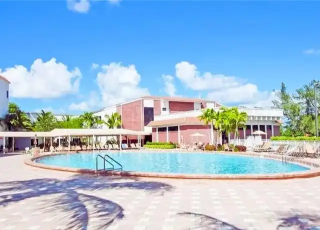 Property at 87 Lyndhurst D, Deerfield Beach, FL, 33442, 1 bed, 1 bath, [object Object]