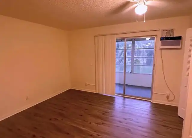 Property at 87 Lyndhurst D, Deerfield Beach, FL, 33442, 1 bed, 1 bath, [object Object]