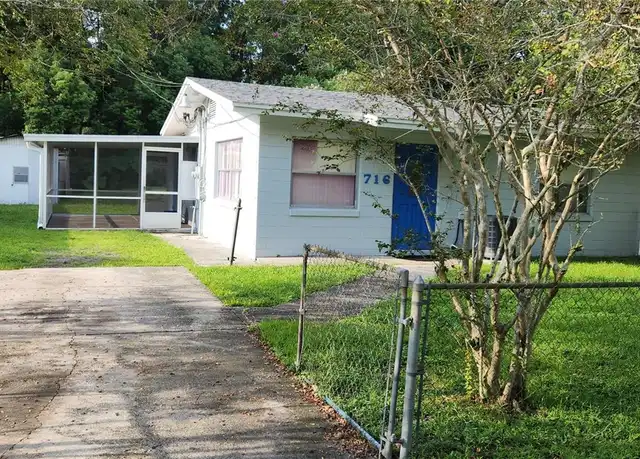 Property at 714 Meadow St, Sanford, FL, 32773, 2 beds, 1 bath, [object Object]