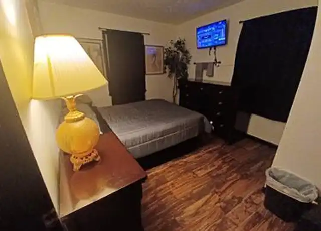 Property at 4738 Edwina Ln SW, Atlanta, GA, 30331, 1 bed, 1.5 baths, [object Object]