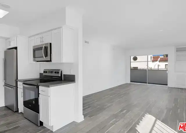 Property at 1610 S Beverly Glen Blvd Unit 7, Los Angeles, CA, 90024, 2 beds, 2 baths, [object Object]