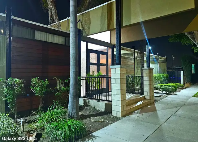 Photo of 13940 Paramount Blvd, Paramount, CA 90723