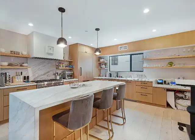 Property at 1214 Electric Ave, Venice, CA, 90291, 3 beds, 3.5 baths, [object Object]