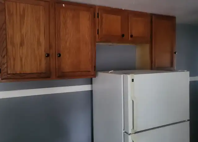 Property at 164 E 119th Pl Unit 2fl, Chicago, IL, 60628, 2 beds, 1 bath, [object Object]