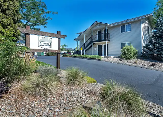 Property at Glacier Apartments - 1015 E 18th Ave, Ellensburg, WA, 98926, 1-2 bed, 1 bath, [object Object]