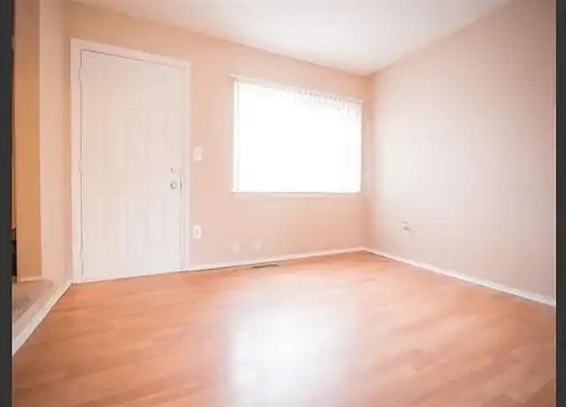 Property at Woodland Square Apartments - 111 Starlite Ln, Pontiac, MI, 48340, 1-3 bed, 1 bath, [object Object]