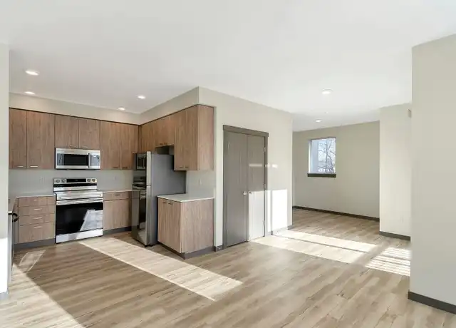Property at 13521 97th Ave E Unit 308, Puyallup, WA, 98373, 1 bed, 1 bath, [object Object]