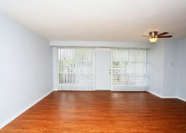 Property at 6707 Riverdale Rd Unit J, Riverdale, MD, 20737, 2 beds, 1 bath, [object Object]