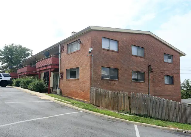 Property at 6707 Riverdale Rd Unit J, Riverdale, MD, 20737, 2 beds, 1 bath, [object Object]