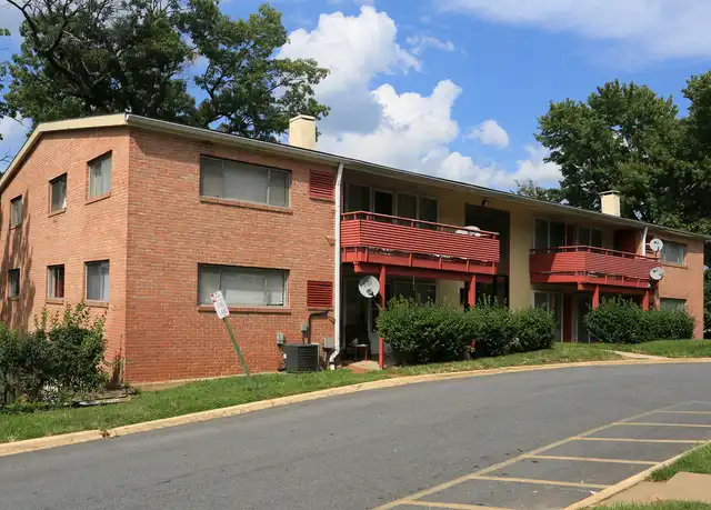 Property at 6707 Riverdale Rd Unit J, Riverdale, MD, 20737, 2 beds, 1 bath, [object Object]