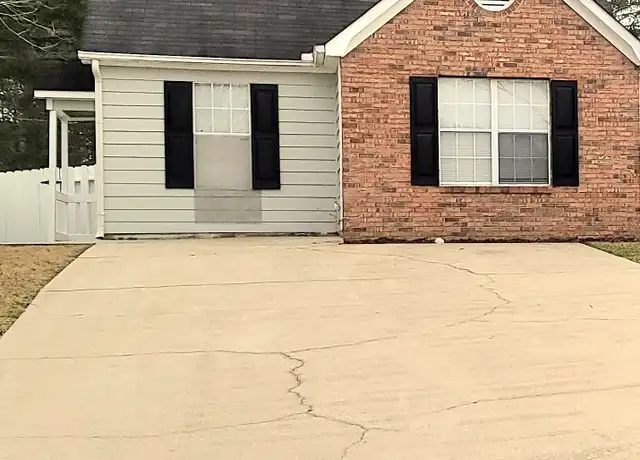 Property at 1504 Cain Ct N, Douglasville, GA, 30134, 3 beds, 2 baths, [object Object]