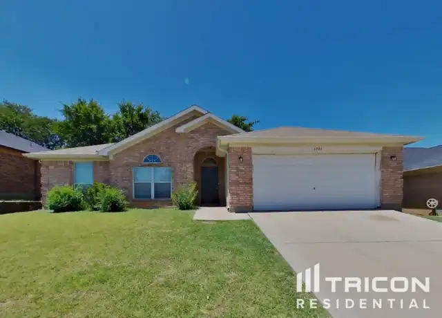 Property at 6006 Kelleemac Ct, Arlington, TX, 76018, 3 beds, 2 baths, [object Object]