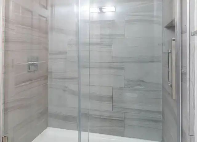 Property at 417 S Kenmore Ave Unit 417-03, Los Angeles, CA, 90020, 1 bed, 1 bath, [object Object]