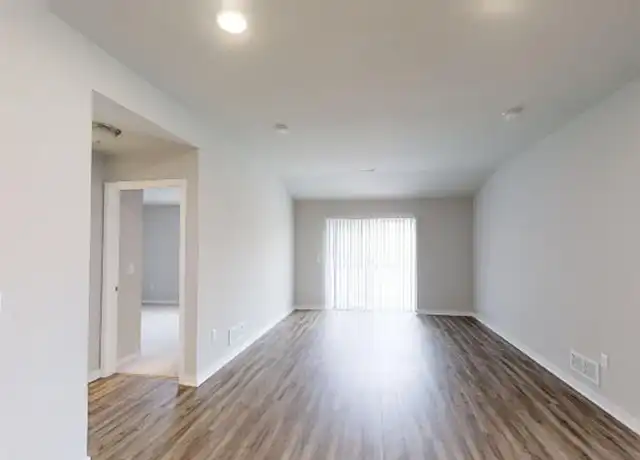 Property at 738 Cedar Bluffs Dr Unit 40, Slinger, WI, 53086, 2 beds, 2 baths, [object Object]