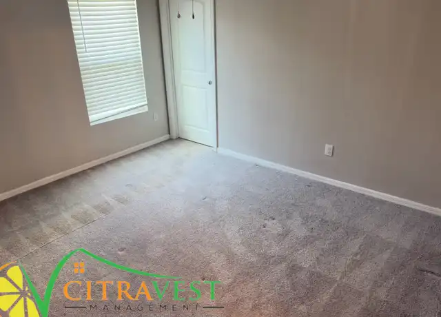 Property at 242 Gladiola Ct, Kissimmee, FL, 34759, 4 beds, 2 baths, [object Object]