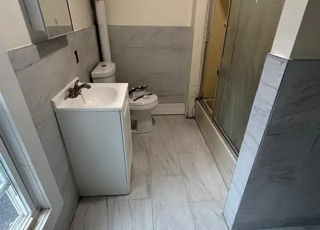 Property at 155 Front St Unit 2, Port Jervis, NY, 12771, 3 beds, 1 bath, [object Object]