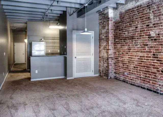 Property at 1115 Harney St Unit 301, Omaha, NE, 68102, 1 bed, 1 bath, [object Object]