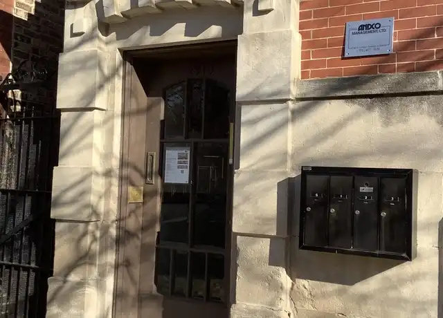 Property at 2919 N Mildred Ave Unit 1, Chicago, IL, 60657, 3 beds, 2 baths, [object Object]