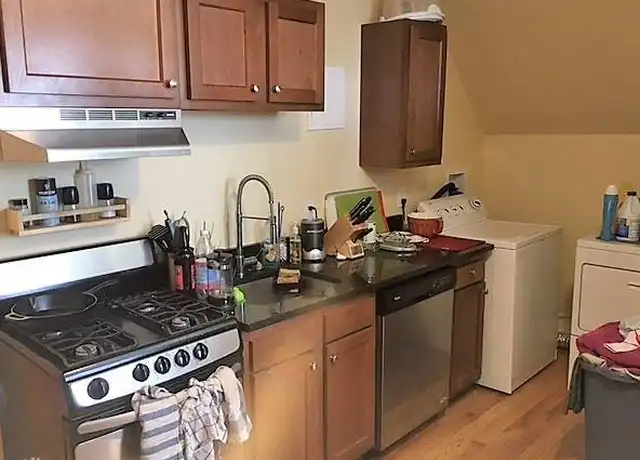 Property at 5 Irving St, Somerville, MA, 02144, 3 beds, 1 bath, [object Object]