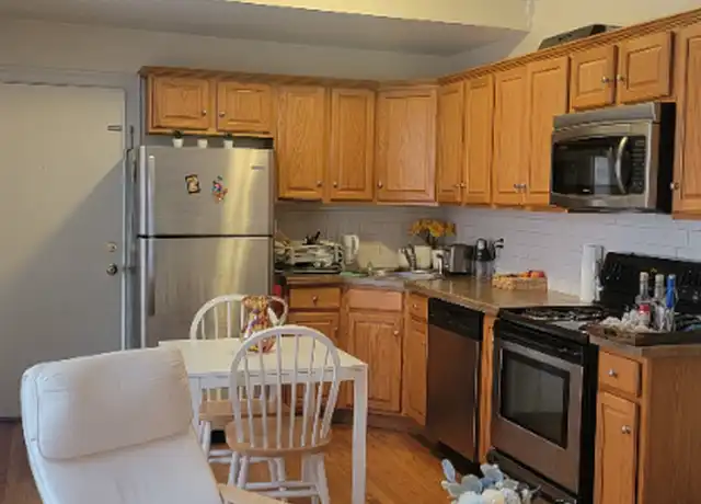 Property at 52 Whitney Ave Unit 2D, New Haven, CT, 06510, 1 bed, 1 bath, [object Object]
