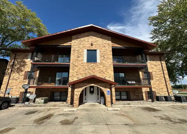 Property at 2809 10th Ave N Unit 2809B-04B, Fort Dodge, IA, 50501, 2 beds, 1 bath, [object Object]