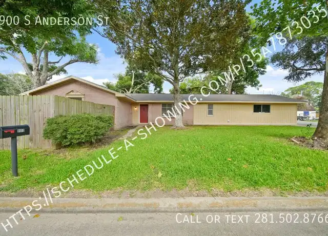 Property at 900 S Anderson St, Angleton, TX, 77515, 4 beds, 1 bath, [object Object]
