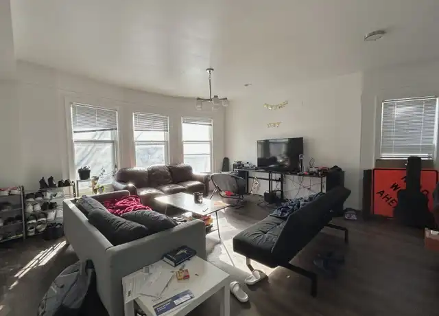 Property at 104 E Dayton St Unit STREET104-2, Madison, WI, 53703, 3 beds, 2 baths, [object Object]