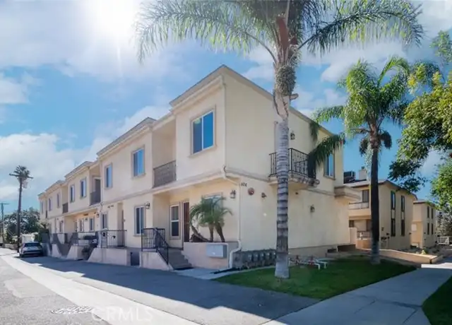 Property at 526 E Elmwood Ave #103, Burbank, CA, 91501, 3 beds, 2.5 baths, [object Object]