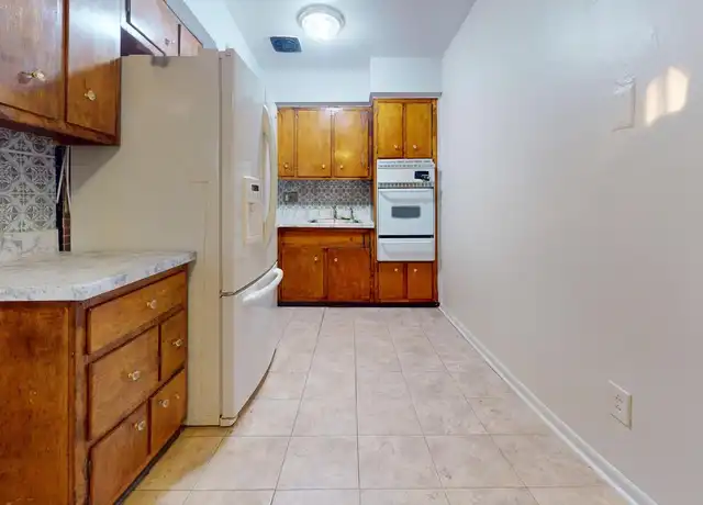 Property at 717 Red Lion Rd Unit 1, Philadelphia, PA, 19115, 2 beds, 1 bath, [object Object]